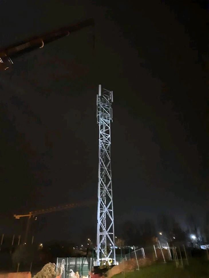 High Self Supporting Tower Antenna Wireless Tower